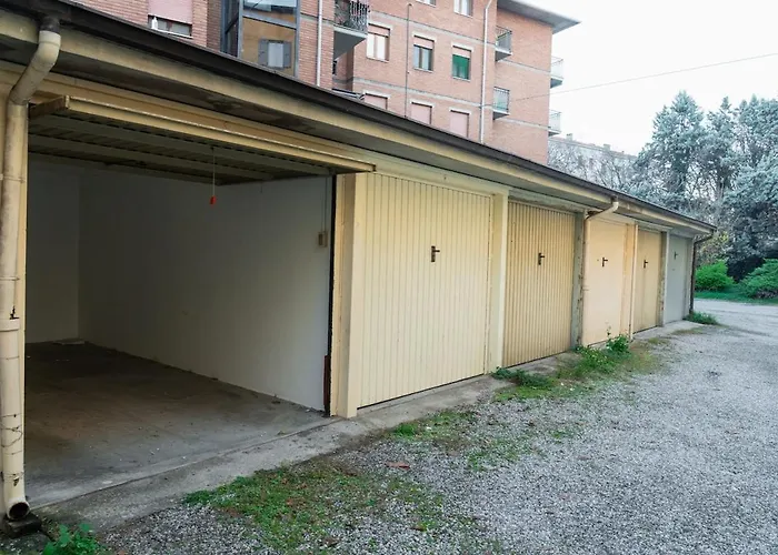 Emilia Апартаменти *